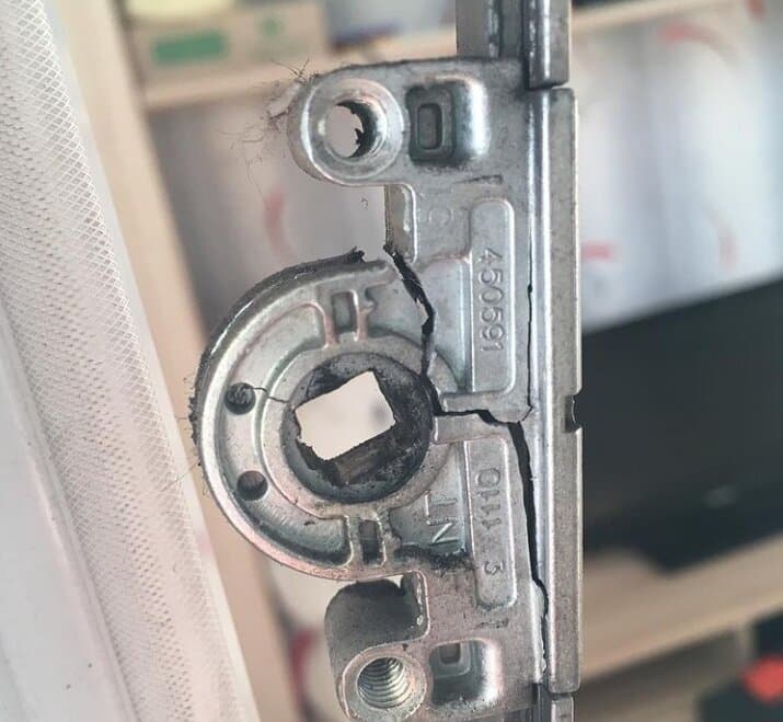 Прокручивается ручка